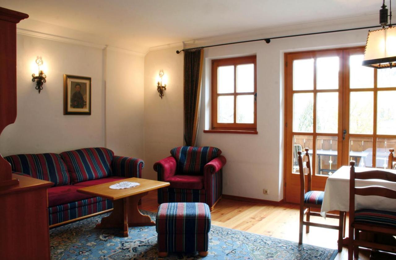 Hotel Post Grosskirchheim Bagian luar foto