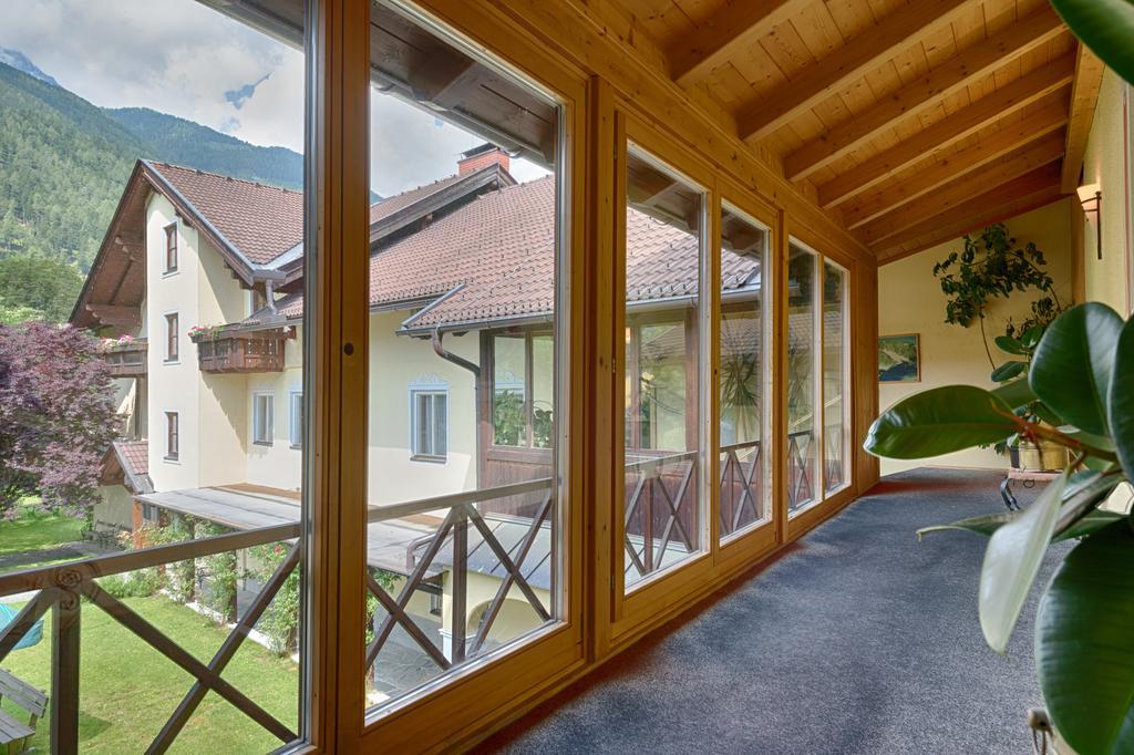 Hotel Post Grosskirchheim Bagian luar foto