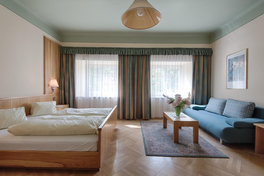 Hotel Post Grosskirchheim Bagian luar foto